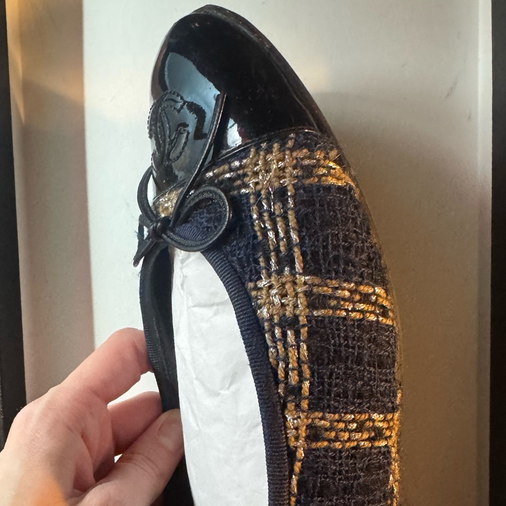 Chanel Tweed Ballet Flats - Picture 4 of 7